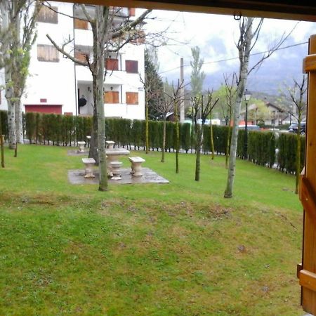 Apartamento Modesto En Las Montanas Del Pirineo Aragones En Alquiler Altruista Economico Villanúa Exterior foto