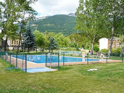 Apartamento Modesto En Las Montanas Del Pirineo Aragones En Alquiler Altruista Economico Villanúa Exterior foto
